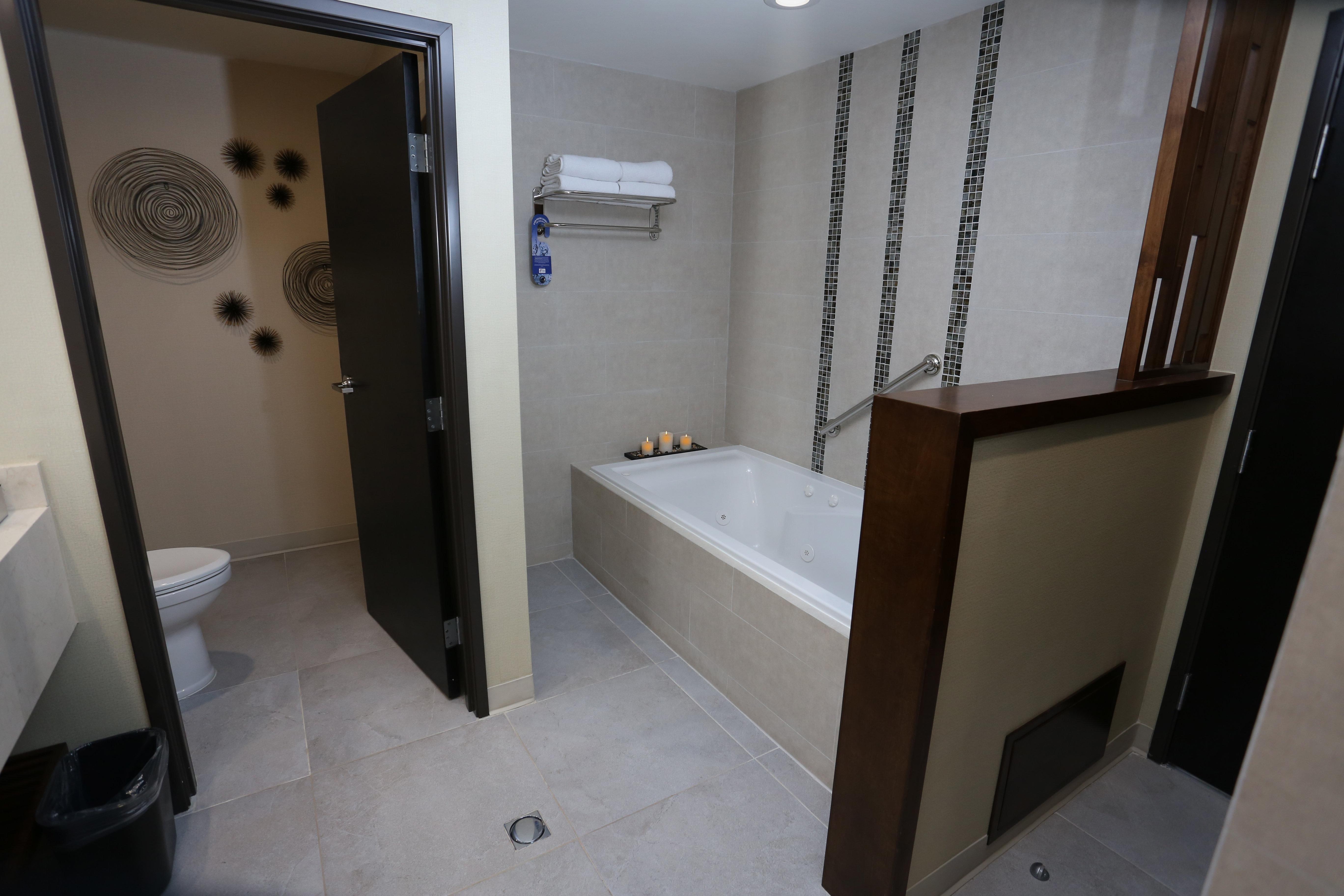 Holiday Inn Express & Suites Mexicali By Ihg Exterior foto