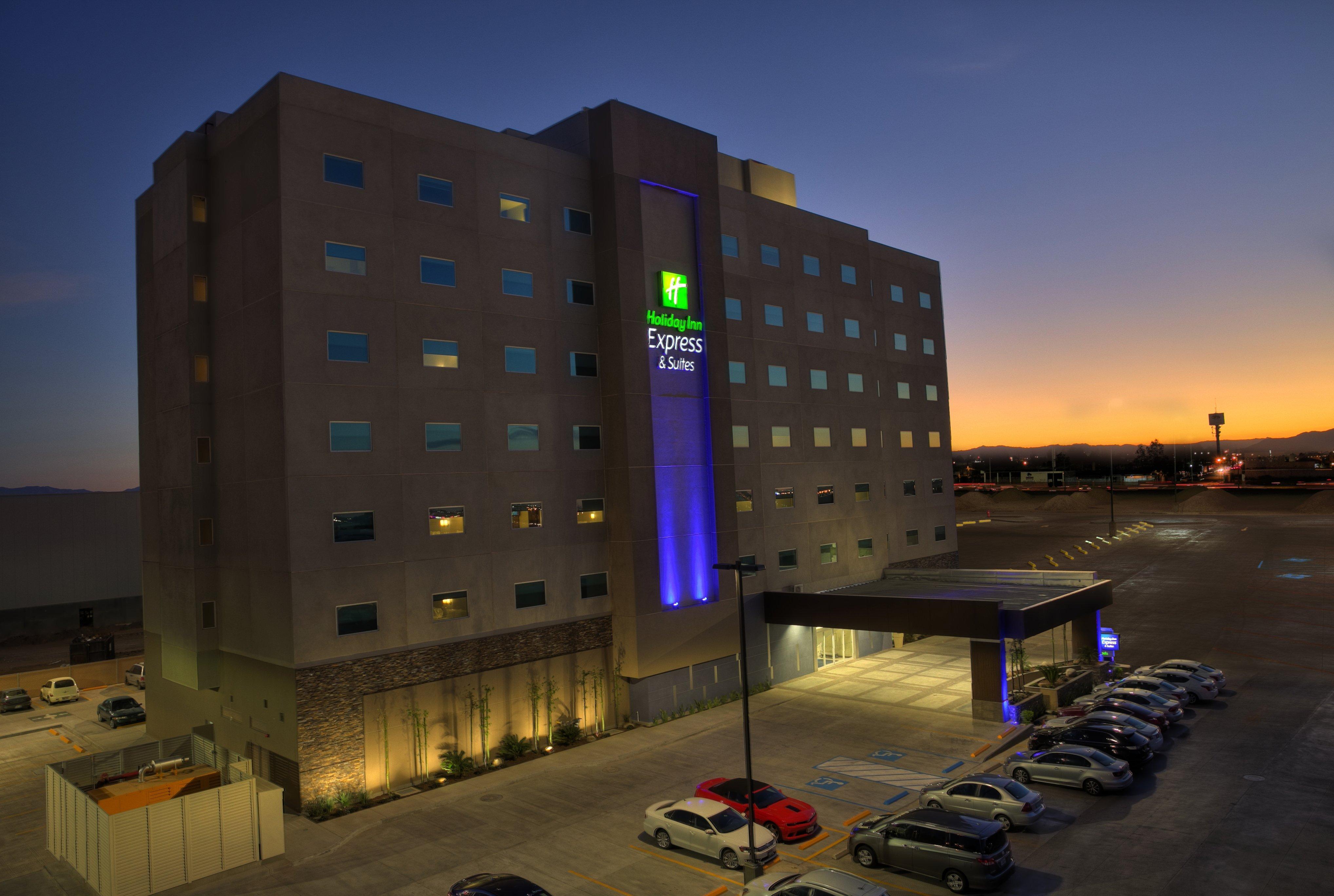Holiday Inn Express & Suites Mexicali By Ihg Exterior foto